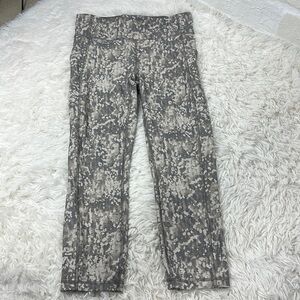 Lululemon Invigorate High-Rise Crop 23" Gritstone White Opal Multi